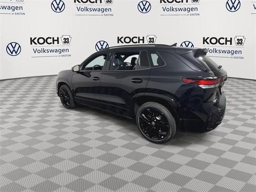 2025 Volkswagen Tiguan 2.0T SE R-Line Black