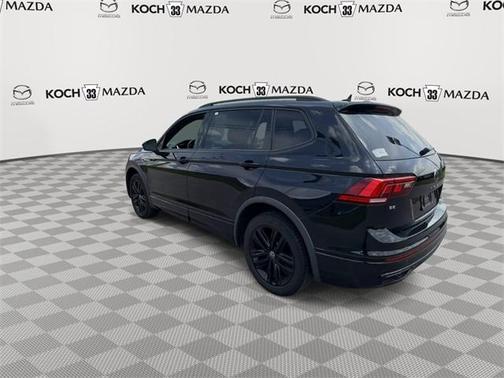 2022 Volkswagen Tiguan 2.0T SE R-Line Black