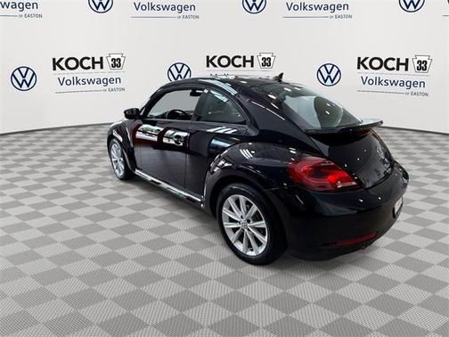 2018 Volkswagen Beetle 2.0T S