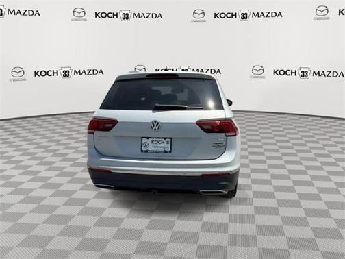 2018 Volkswagen Tiguan 2.0T SEL Premium