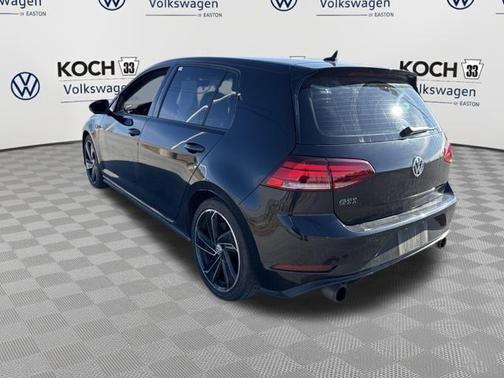 2018 Volkswagen Golf GTI 2.0T SE 4-Door
