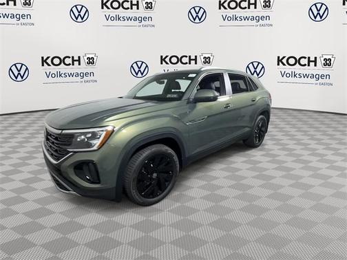 2026 Volkswagen Atlas Cross Sport 2.0T SE w/Technology