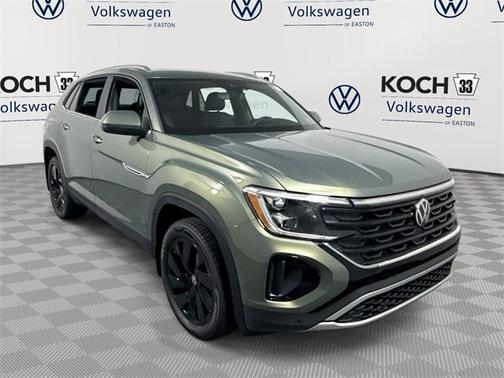 2026 Volkswagen Atlas Cross Sport 2.0T SE w/Technology
