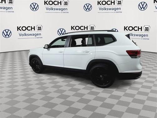 2024 Volkswagen Atlas 2.0T SE