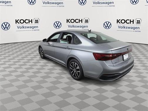 2025 Volkswagen Jetta 1.5T SE