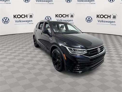 2024 Volkswagen Tiguan 2.0T SE R-Line Black