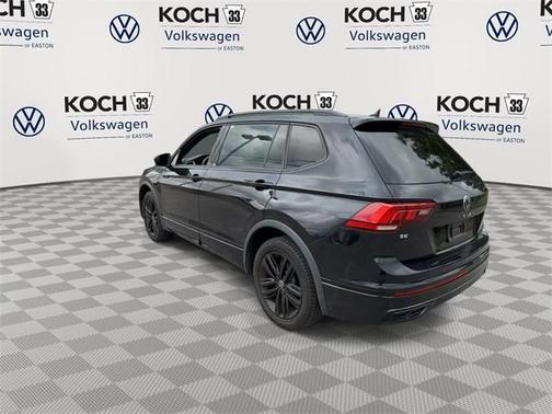 2022 Volkswagen Tiguan 2.0T SE R-Line Black