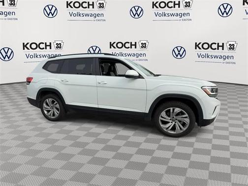 2022 Volkswagen Atlas 3.6L SE w/Technology