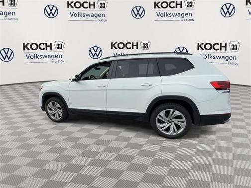 2022 Volkswagen Atlas 3.6L SE w/Technology