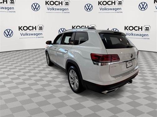 2022 Volkswagen Atlas 3.6L SE w/Technology