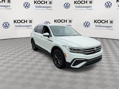 2023 Volkswagen Tiguan 2.0T SE