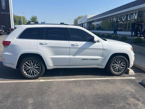 2018 Jeep Grand Cherokee Summit