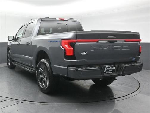 2024 Ford F-150 Lightning LARIAT