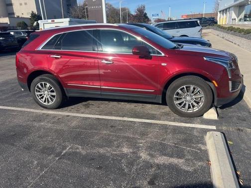 2017 Cadillac XT5 Luxury