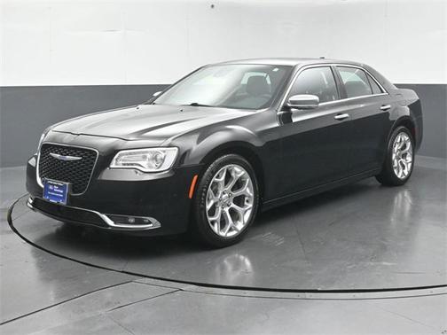 2018 Chrysler 300 C