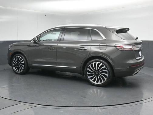 Chroma Caviar Dark Gray Metallic Clearcoat 2022 Lincoln Nautilus Black Label
