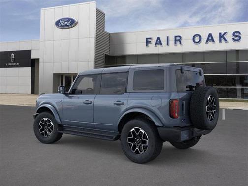 2025 Ford Bronco Outer Banks