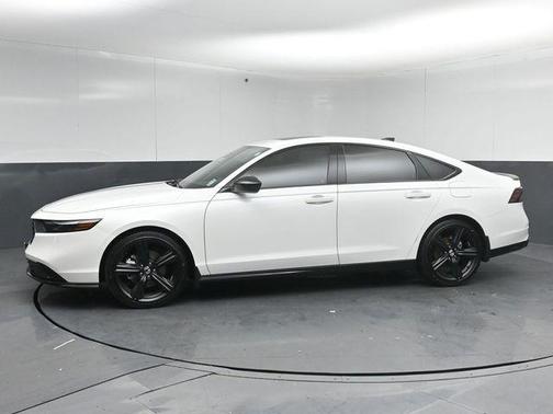 Platinum White Pearl 2025 Honda Accord Hybrid Sport-L