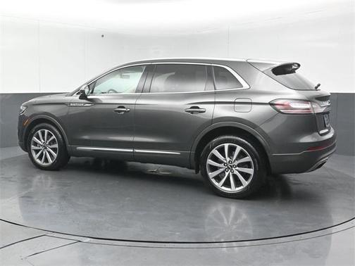 2019 Lincoln Nautilus Select