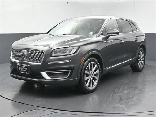 2019 Lincoln Nautilus Select