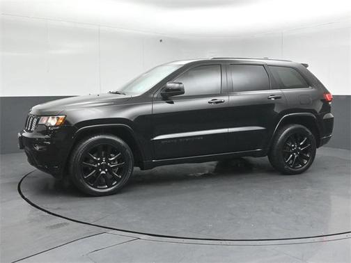 2017 Jeep Grand Cherokee Altitude
