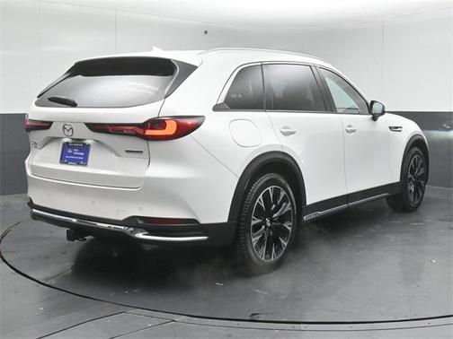 2024 Mazda CX-90 PHEV Premium Plus