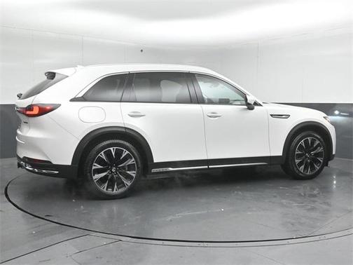 2024 Mazda CX-90 PHEV Premium Plus