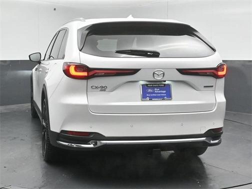 2024 Mazda CX-90 PHEV Premium Plus
