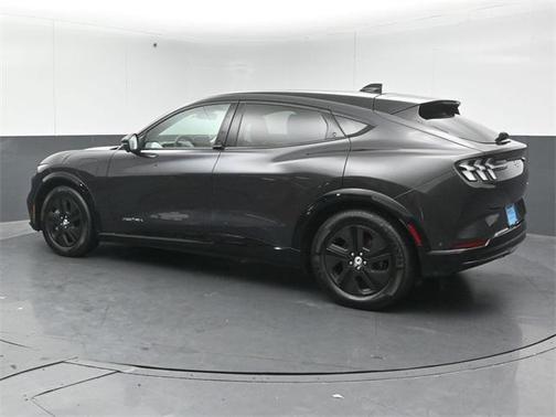2022 Ford Mustang Mach-E California Route 1