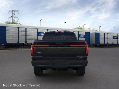 2025 Ford F-150 Lightning LARIAT