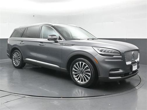2022 Lincoln Aviator Standard RWD
