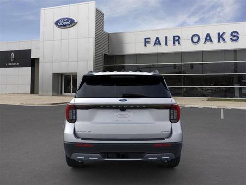 2025 Ford Explorer Active