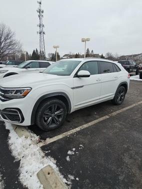 2021 Volkswagen Atlas Cross Sport 3.6L V6 SE w/Technology R-Line