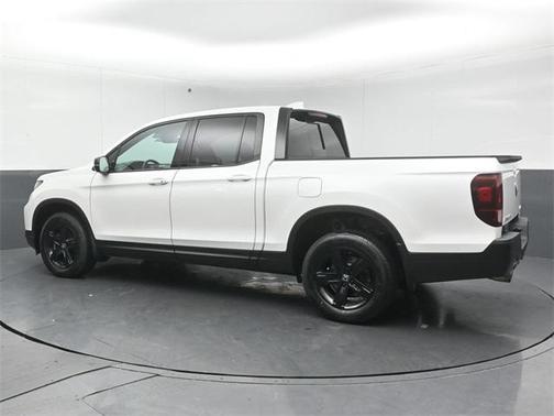2022 Honda Ridgeline Black