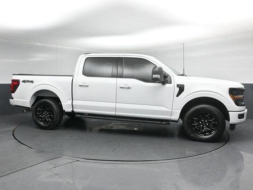 Oxford White 2024 Ford F-150 XLT