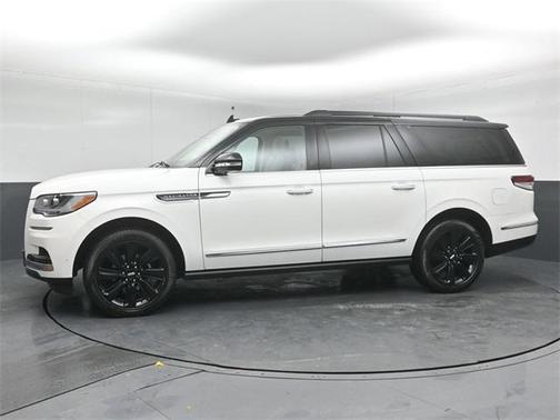 2023 Lincoln Navigator Black Label