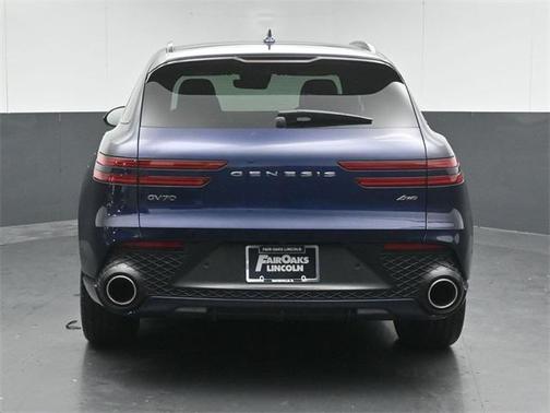 2025 Genesis GV70 2.5T