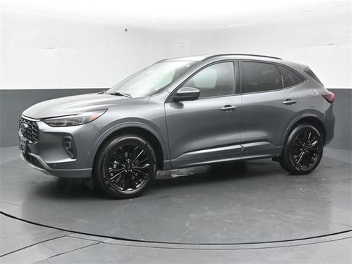 2024 Ford Escape ST-Line Elite
