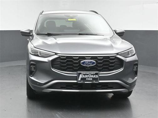 2024 Ford Escape ST-Line Elite