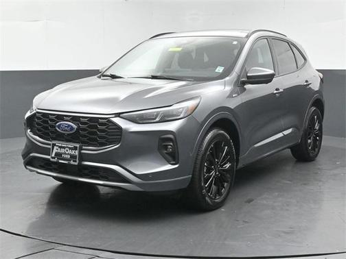 2024 Ford Escape ST-Line Elite