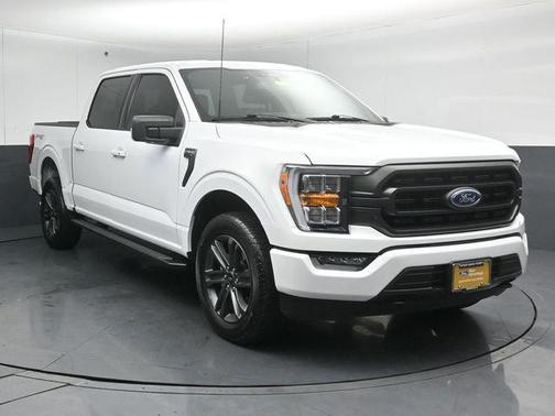 Oxford White 2023 Ford F-150 XLT