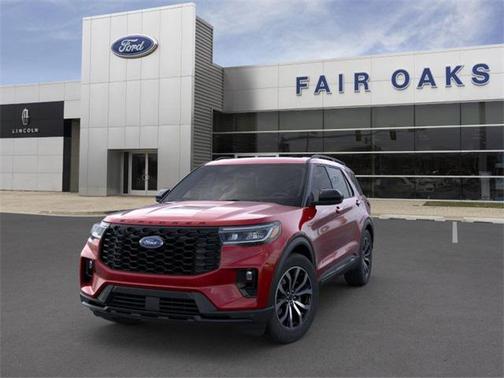 2025 Ford Explorer ST-Line