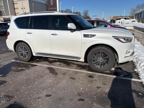 2018 INFINITI QX80 Base