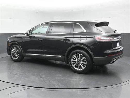 2020 Lincoln Nautilus Reserve