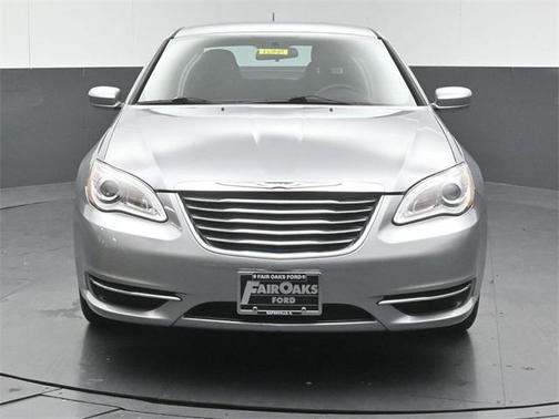 2014 Chrysler 200 Touring
