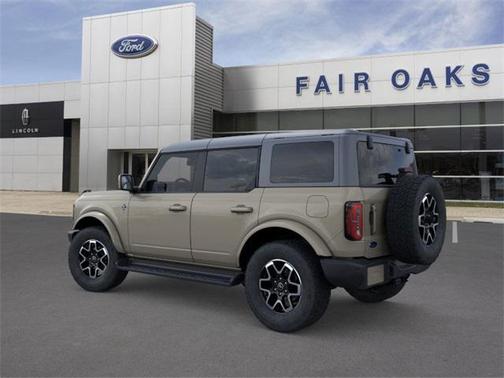 2025 Ford Bronco Outer Banks
