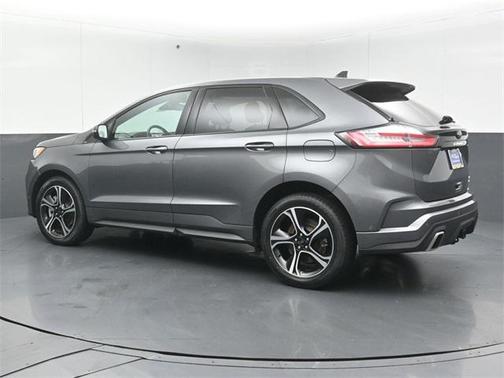 2022 Ford Edge ST