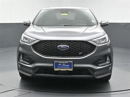 2022 Ford Edge ST