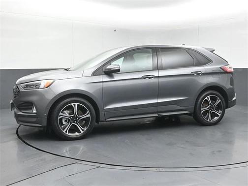 2022 Ford Edge ST