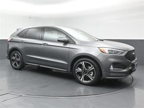 2022 Ford Edge ST